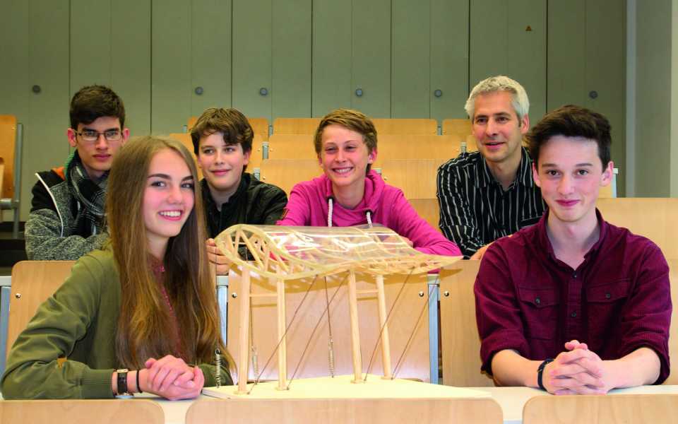 Abitur - university entrance level (graduation)