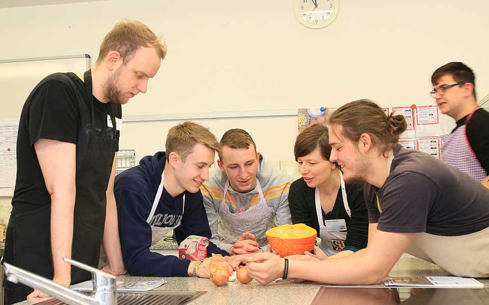 Vocational school for housekeeping and nutrition